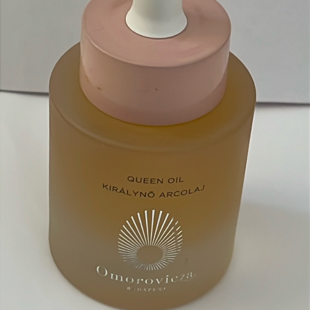 NWOB Omorovicza Budapest Queen Oil 1.0 fl. oz.